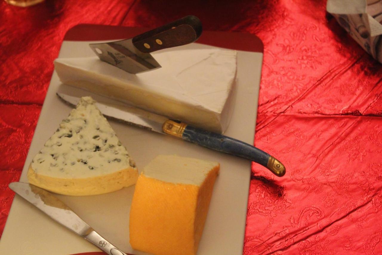 Dans La Creuse Bed & Breakfast Mourioux-Vieilleville ภายนอก รูปภาพ